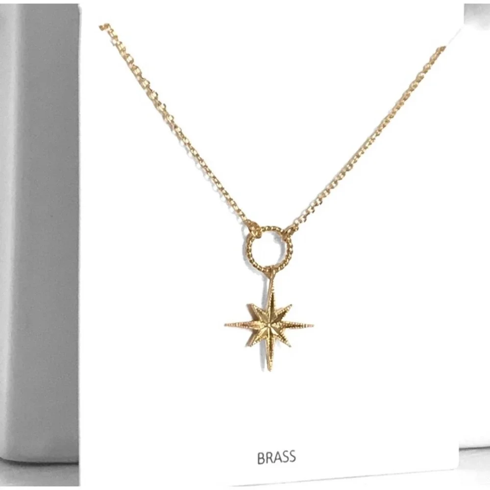 1 LEFT! Starburst Dangle Dainty Womenβs Cute Gold Toned Everyday Necklace - Picture 3 of 5